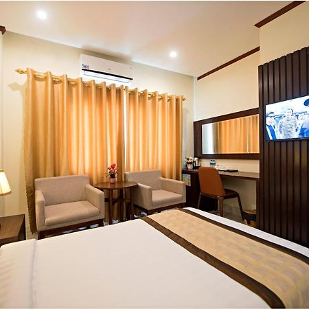 Premier Vang Vieng Hotel Экстерьер фото