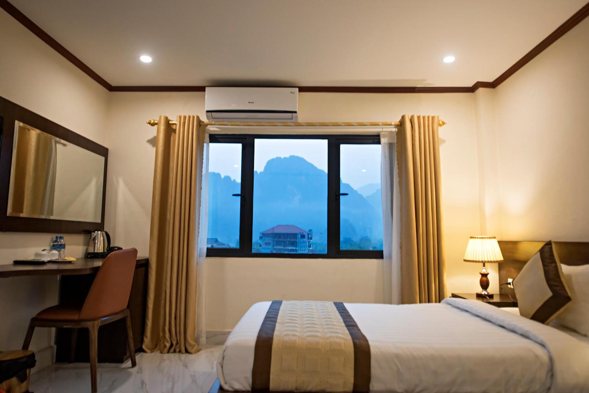 Premier Vang Vieng Hotel Экстерьер фото